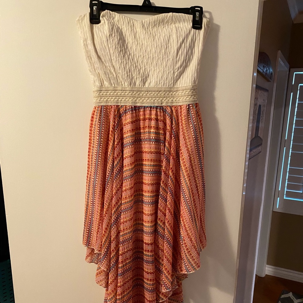 Strapless dress